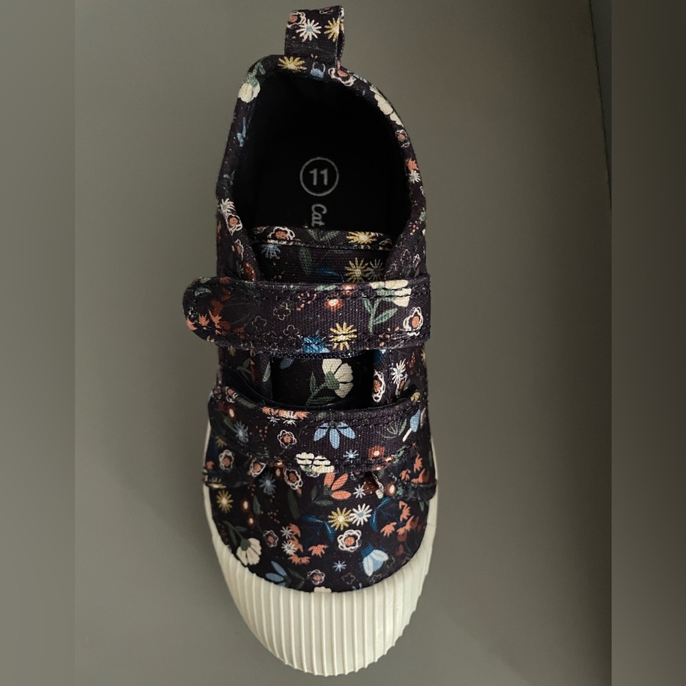 New! Cat & Jack Toddler Floral Print Blue Parker Sneakers. - Picture 3 of 3